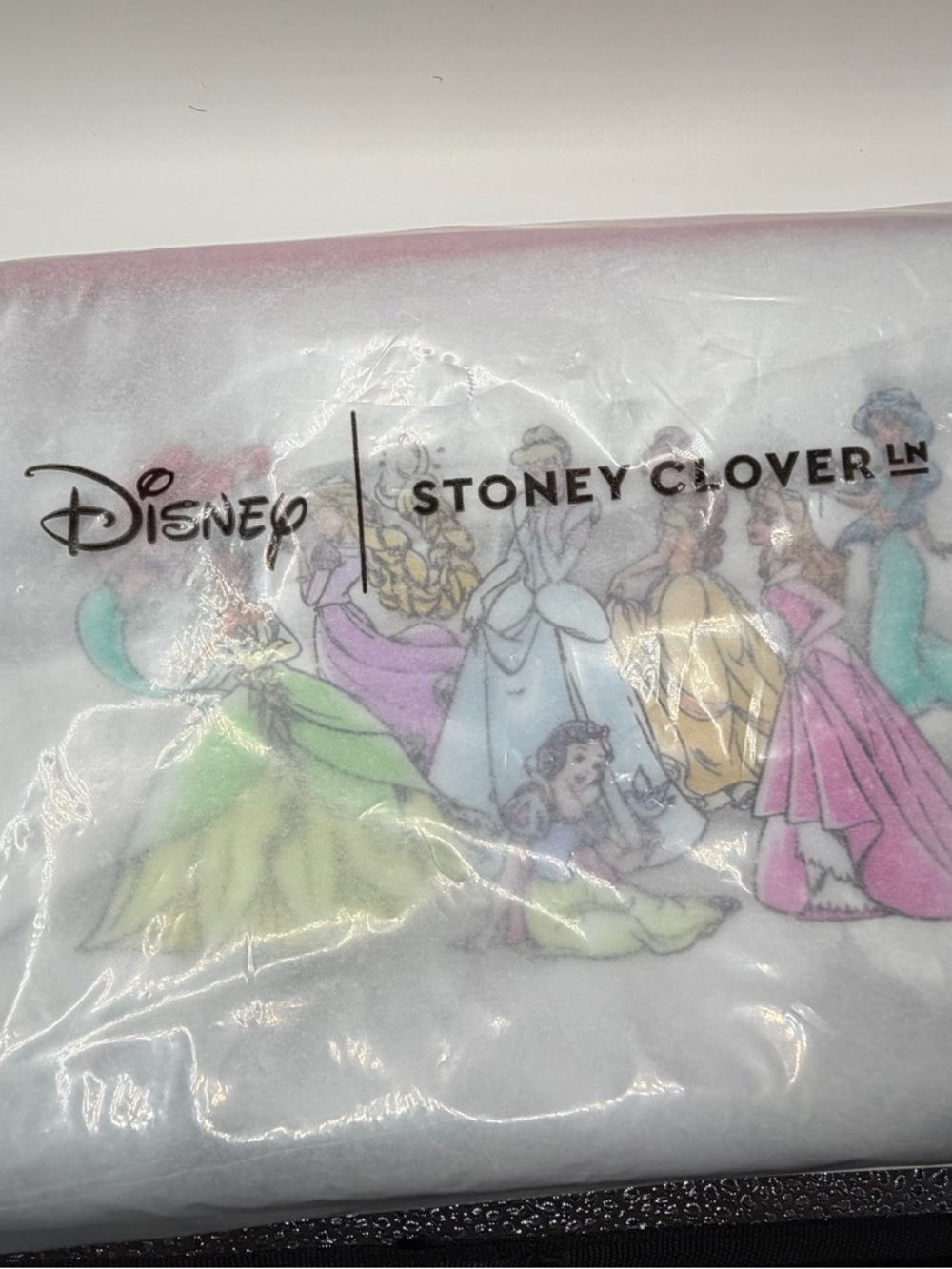 Disney Princess Large Travel Pouch - Picture 4 of 5